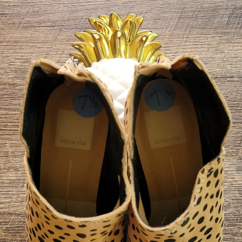 NWT! Dolce Vita Animal Print Leopard Ankle Booties - Picture 10 of 15
